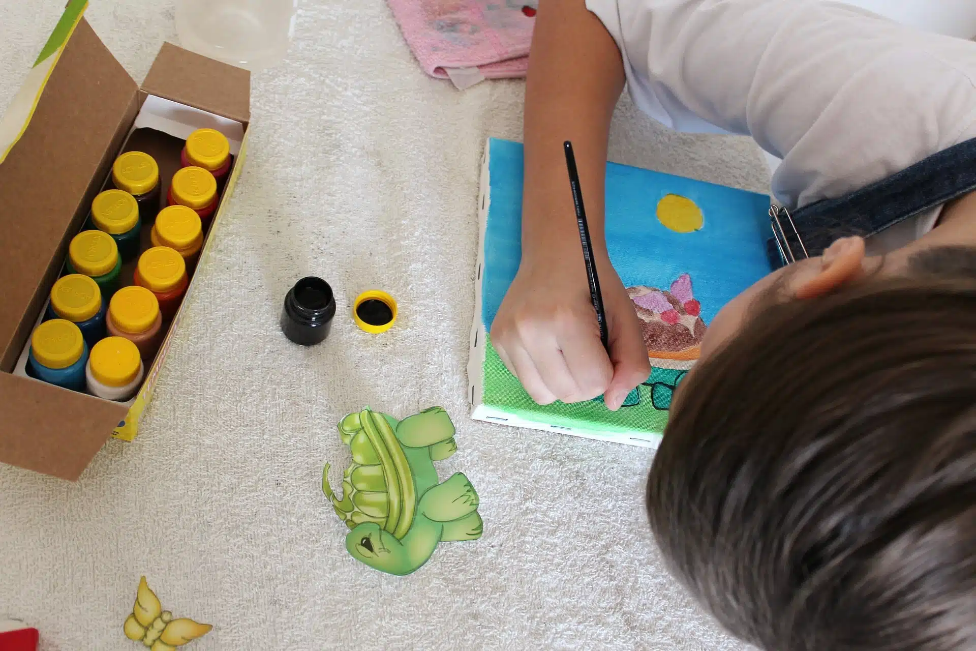 activités ludiques et amusantes pour occuper les enfants à la maison