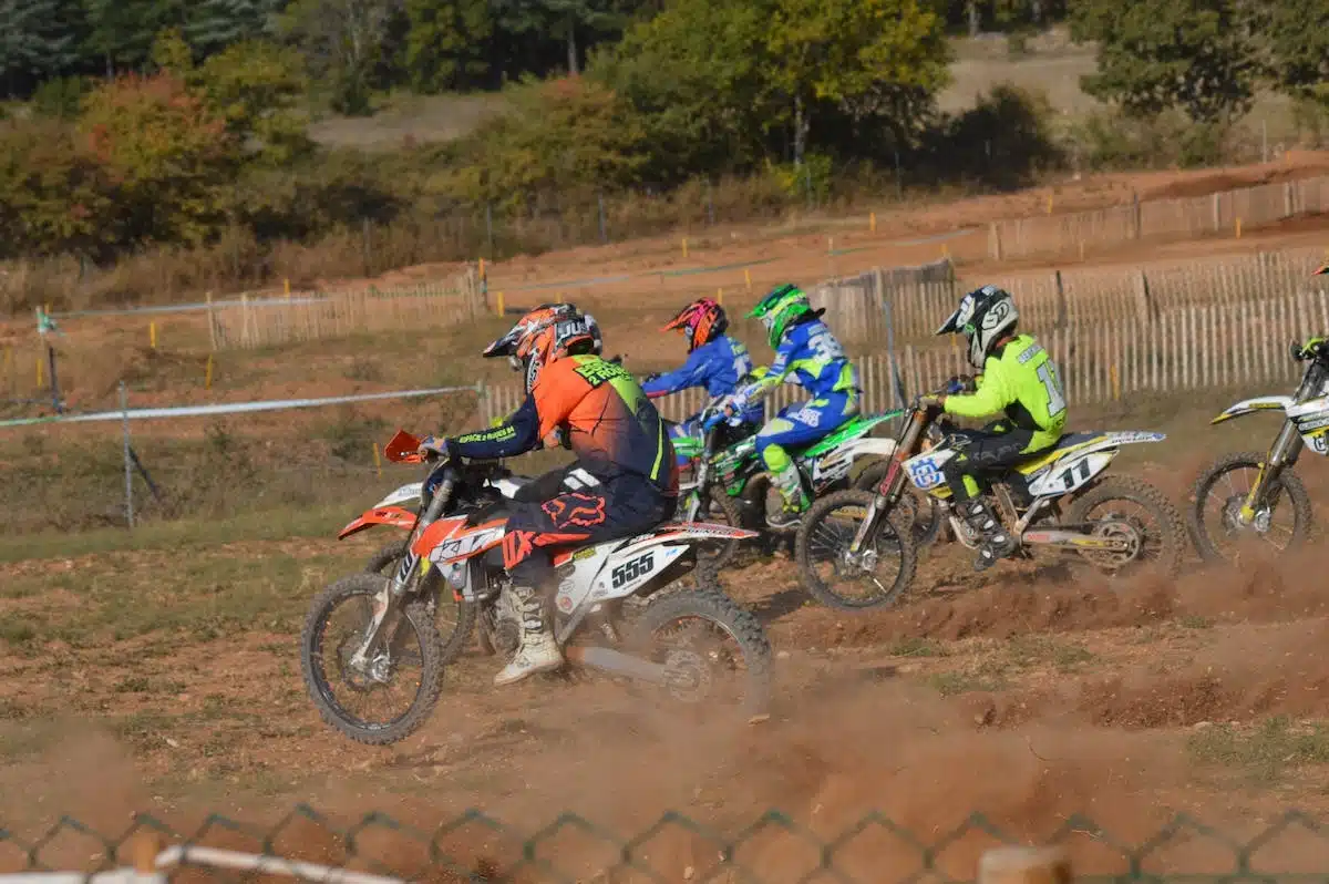 moto cross accident