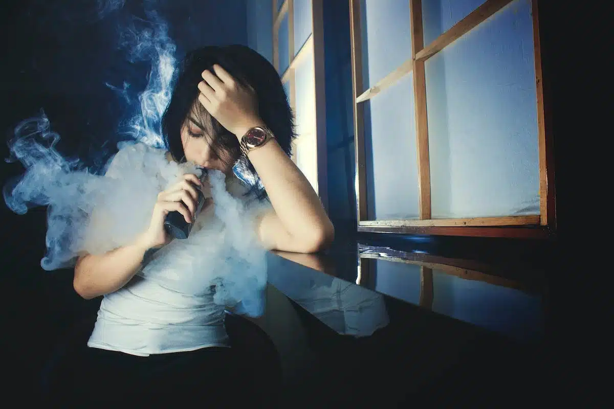 e-cigarette  clignotant