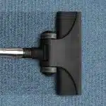 L'aspirateur à main : l'outil indispensable pour nettoyer votre maison !