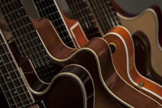 Magasin : comment choisir votre prochain instrument de musique ?