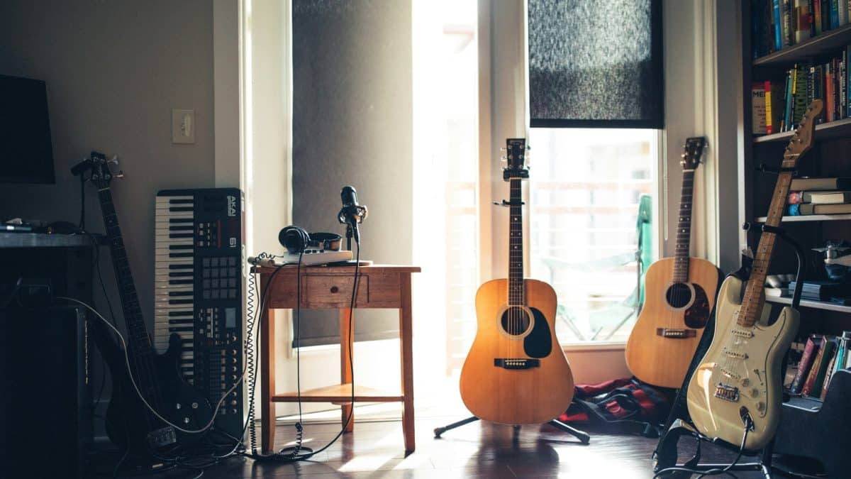 Pour une guitare impeccable, nettoyez-la régulièrement !